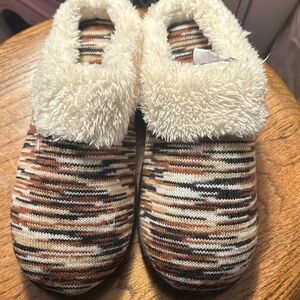 Cozy Multicolor Knit Slippers with Faux Fur